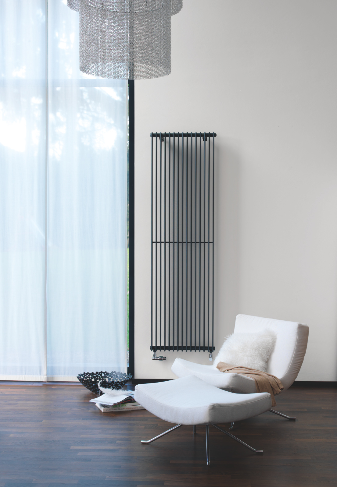 Zehnder_RAD_Excelsior-HY_milieu_livingroom Rendering Zehnder Excelsior Decorative radiator Front view